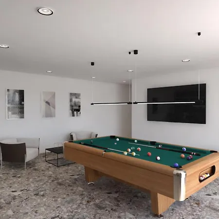 Seven Villa *